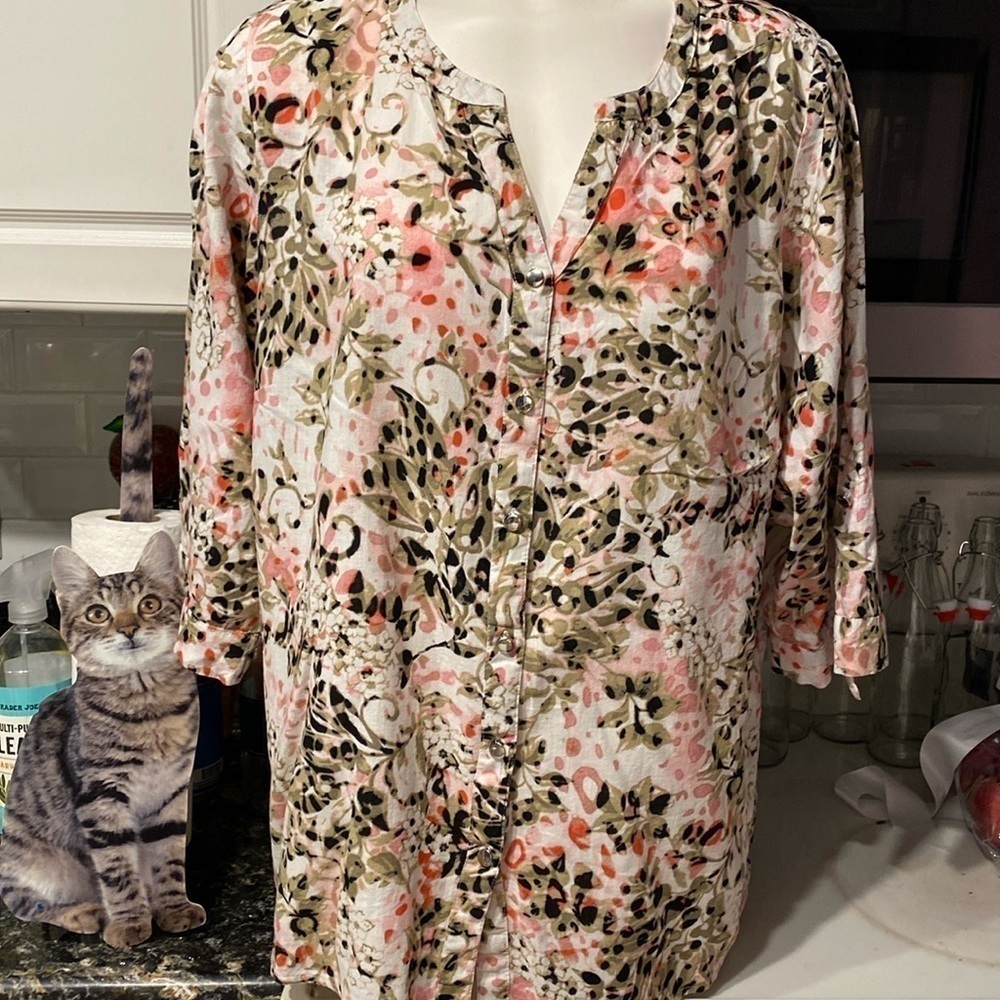 U woman’s coral Bay 3/4 sleeve button front plus size shirt1X